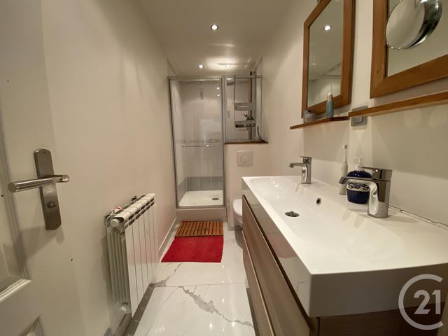 Appartement à louer - 6 pièces - 115 m2 - Bonnelles - 78 - ILE-DE-FRANCE