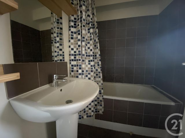 Appartement F1 à louer - 1 pièce - 31,63 m2 - Breuillet - 91 - ILE-DE-FRANCE