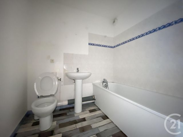 Maison &agrave; louer - 4 pi&egrave;ces - 70 m2 - Les Ulis - 91 - ILE-DE-FRANCE