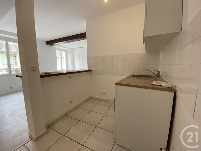 Appartement F2 &agrave; louer - 2 pi&egrave;ces - 34 m2 - Bonnelles - 78 - ILE-DE-FRANCE