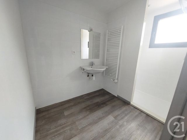 Maison &agrave; louer - 5 pi&egrave;ces - 129,97 m2 - Forges Les Bains - 91 - ILE-DE-FRANCE