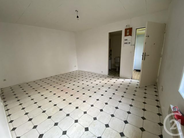 Appartement F2 &agrave; louer - 2 pi&egrave;ces - 32,62 m2 - Limours - 91 - ILE-DE-FRANCE