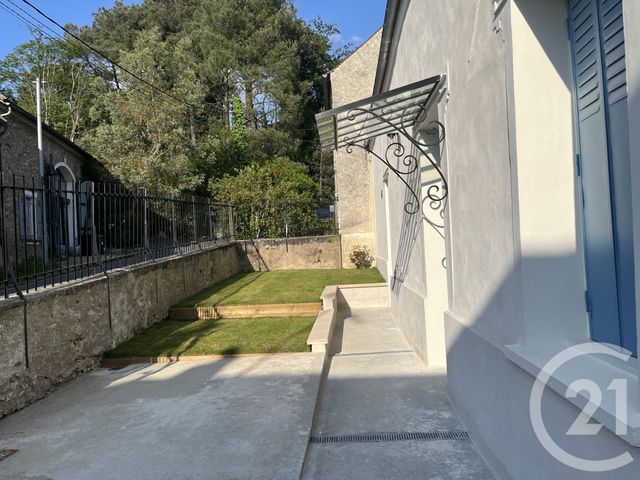 Maison &agrave; louer - 6 pi&egrave;ces - 104,84 m2 - Forges Les Bains - 91 - ILE-DE-FRANCE