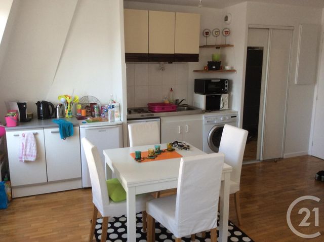 Appartement Studio &agrave; louer - 1 pi&egrave;ce - 22,24 m2 - Orsay - 91 - ILE-DE-FRANCE