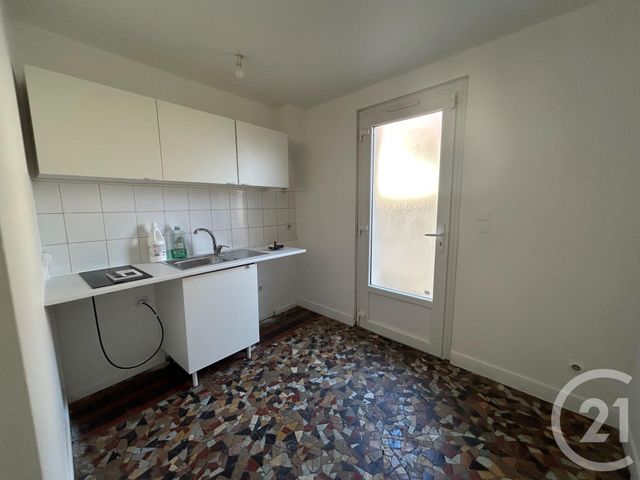 Appartement F1 &agrave; louer - 1 pi&egrave;ce - 26,98 m2 - Cernay La Ville - 78 - ILE-DE-FRANCE