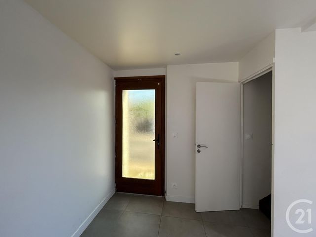 Appartement &agrave; louer - 2 pi&egrave;ces - 36,42 m2 - St Cyr Sous Dourdan - 91 - ILE-DE-FRANCE