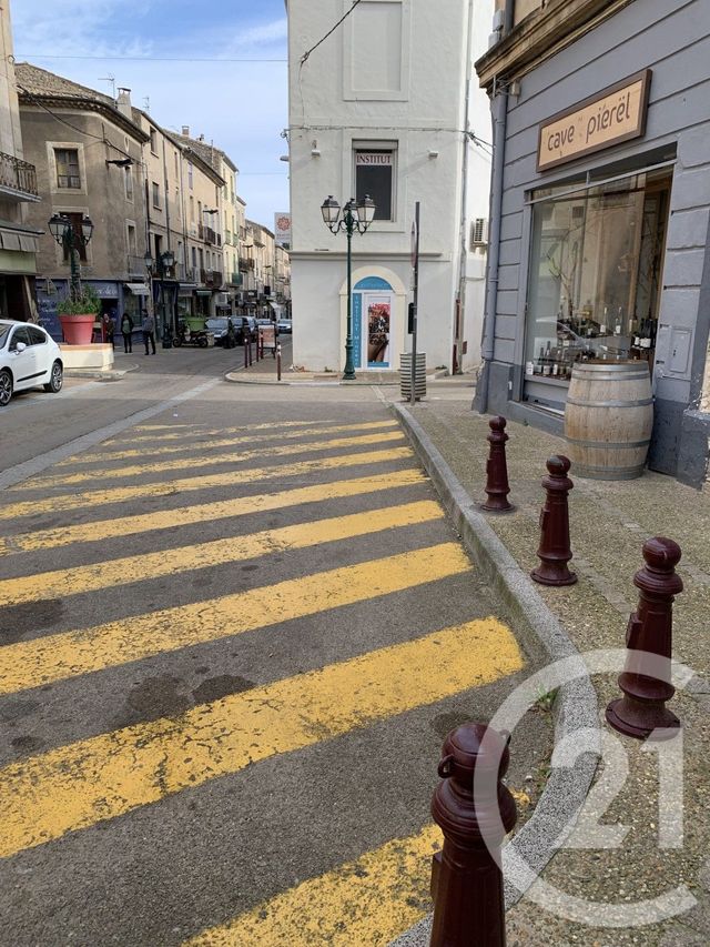 Appartement &agrave; louer - 2 pi&egrave;ces - 46 m2 - Clermont L Herault - 34 - LANGUEDOC-ROUSSILLON