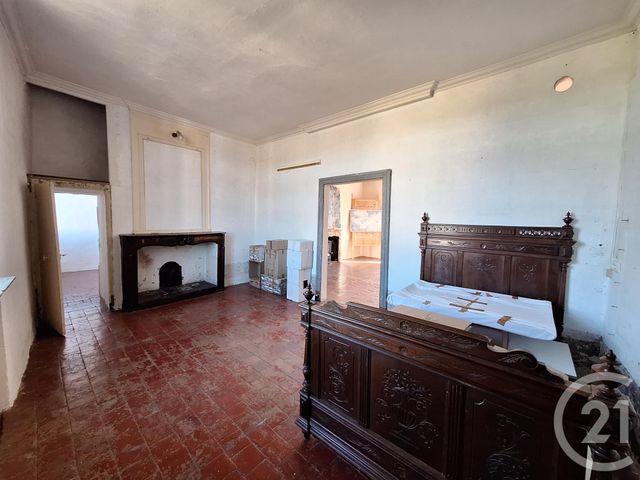 Appartement F4 à vendre - 6 pièces - 135,75 m2 - Lodeve - 34 - LANGUEDOC-ROUSSILLON