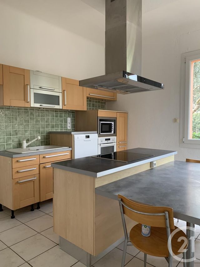 Maison &agrave; louer - 3 pi&egrave;ces - 90 m2 - Tressan - 34 - LANGUEDOC-ROUSSILLON