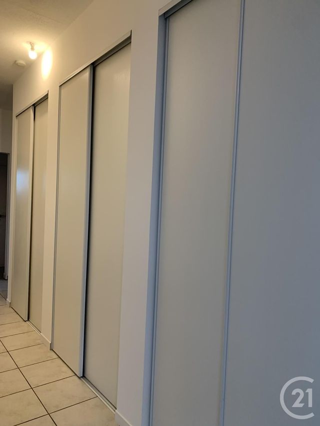 Maison &agrave; louer - 3 pi&egrave;ces - 90 m2 - Tressan - 34 - LANGUEDOC-ROUSSILLON