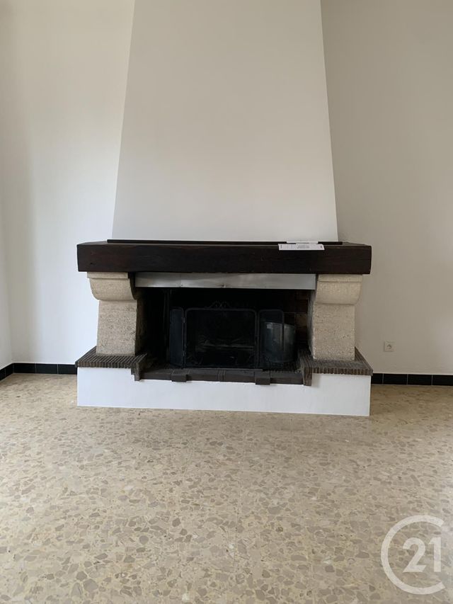 Maison &agrave; louer - 3 pi&egrave;ces - 90 m2 - Tressan - 34 - LANGUEDOC-ROUSSILLON