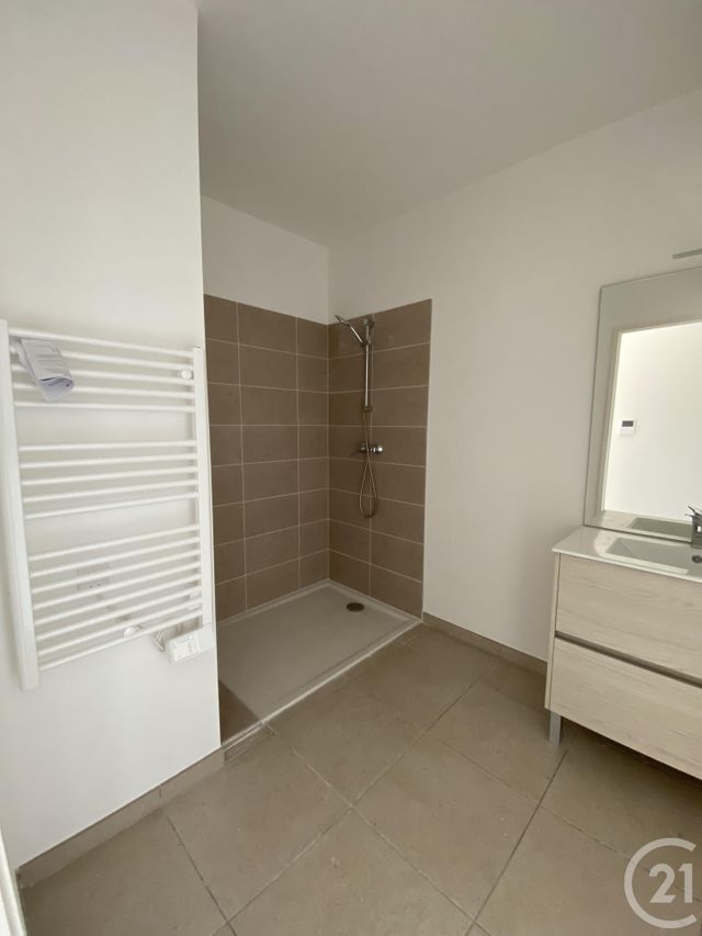 Appartement T2 à vendre - 2 pièces - 41,50 m2 - Clermont L Herault - 34 - LANGUEDOC-ROUSSILLON