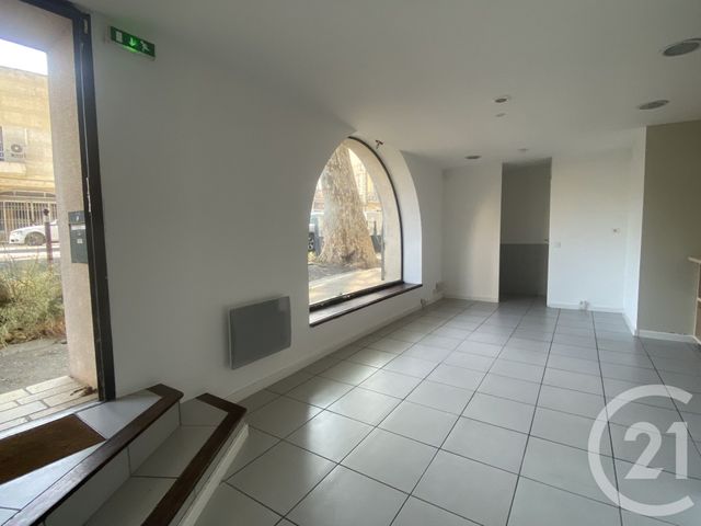 Appartement Local à louer - 1 pièce - 25 m2 - Clermont L Herault - 34 - LANGUEDOC-ROUSSILLON