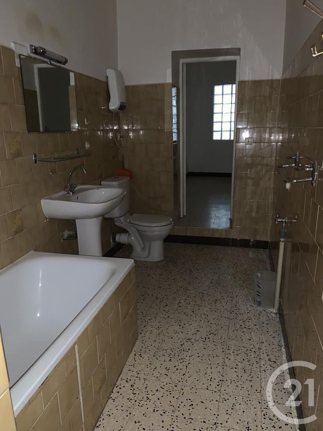 Immeuble &agrave; vendre - 360 m2 - Clermont L Herault - 34 - LANGUEDOC-ROUSSILLON