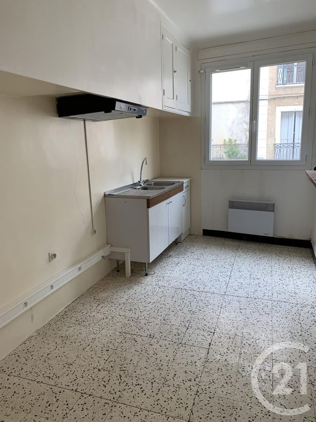 Immeuble &agrave; vendre - 360 m2 - Clermont L Herault - 34 - LANGUEDOC-ROUSSILLON