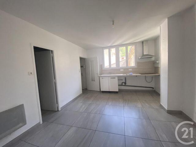 Appartement F3 à louer - 3 pièces - 40,29 m2 - Bedarieux - 34 - LANGUEDOC-ROUSSILLON