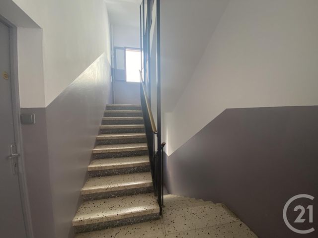 Appartement F3 à louer - 3 pièces - 40,29 m2 - Bedarieux - 34 - LANGUEDOC-ROUSSILLON