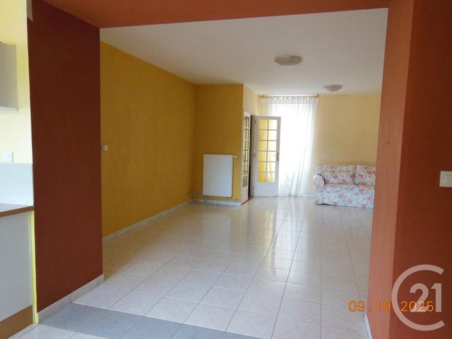 Appartement F4 &agrave; louer - 4 pi&egrave;ces - 100 m2 - Lodeve - 34 - LANGUEDOC-ROUSSILLON