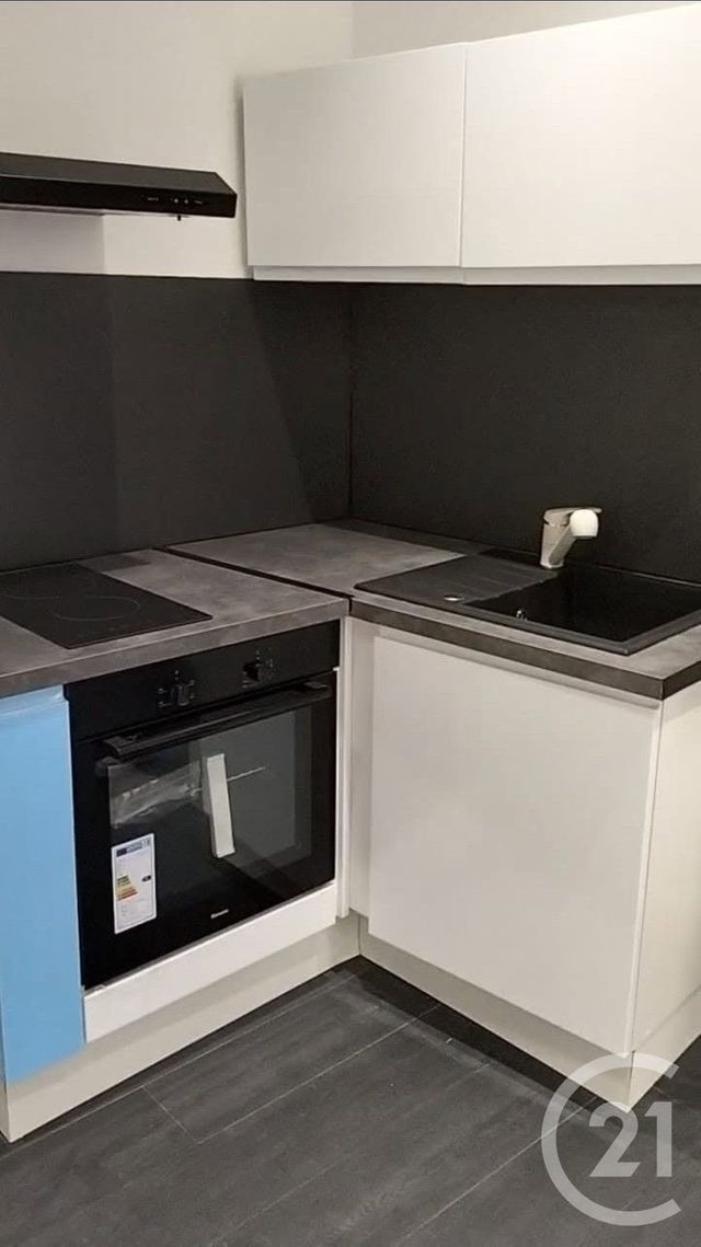 Appartement &agrave; vendre - 2 pi&egrave;ces - 23,40 m2 - Clermont L Herault - 34 - LANGUEDOC-ROUSSILLON