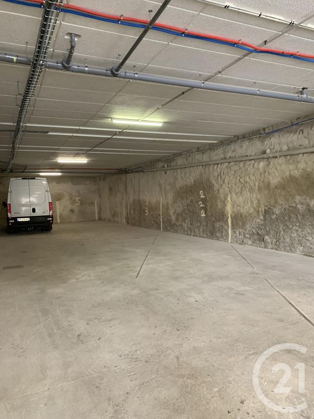 Immeuble &agrave; vendre - 260 m2 - Clermont L Herault - 34 - LANGUEDOC-ROUSSILLON