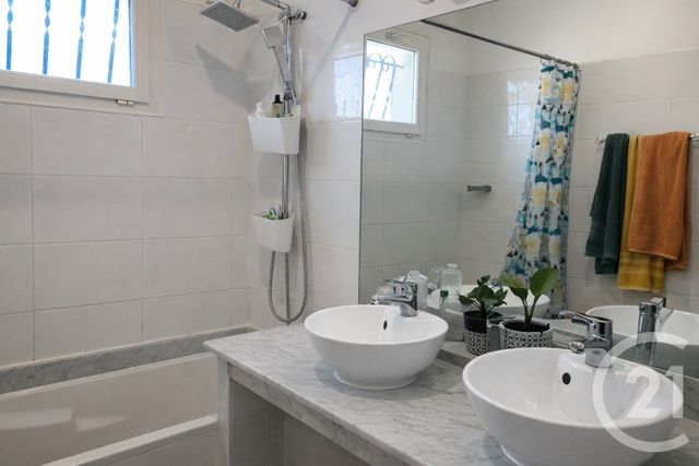 Maison &agrave; louer - 4 pi&egrave;ces - 89 m2 - Vendemian - 34 - LANGUEDOC-ROUSSILLON