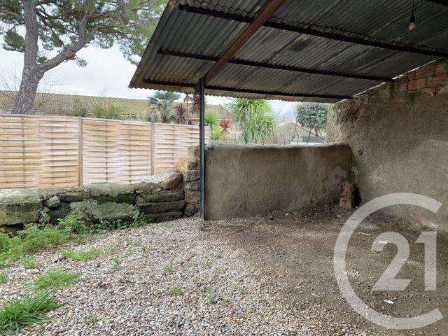 Maison &agrave; louer - 3 pi&egrave;ces - 63,87 m2 - Adissan - 34 - LANGUEDOC-ROUSSILLON
