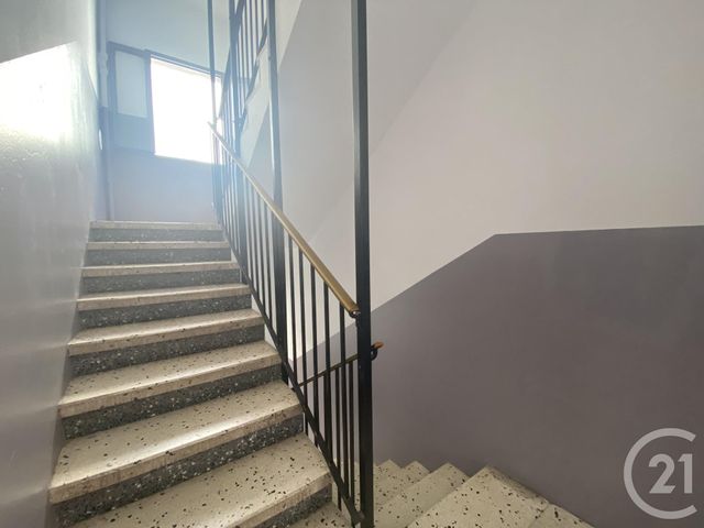 Appartement F3 &agrave; louer - 3 pi&egrave;ces - 40,07 m2 - Bedarieux - 34 - LANGUEDOC-ROUSSILLON