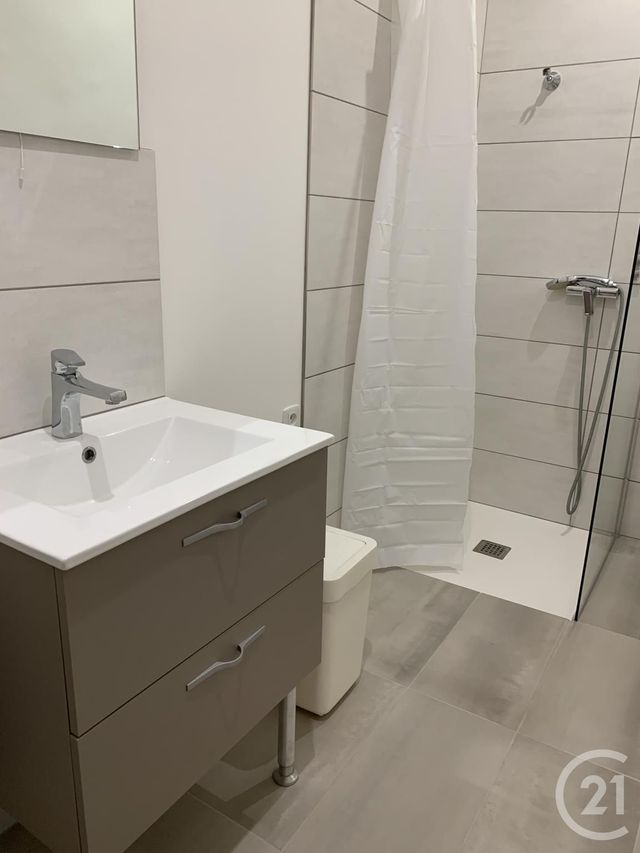 Appartement F1 &agrave; vendre - 1 pi&egrave;ce - 46 m2 - Clermont L Herault - 34 - LANGUEDOC-ROUSSILLON