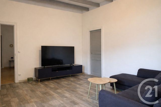 Appartement F4 &agrave; louer - 4 pi&egrave;ces - 120 m2 - Le Pouget - 34 - LANGUEDOC-ROUSSILLON