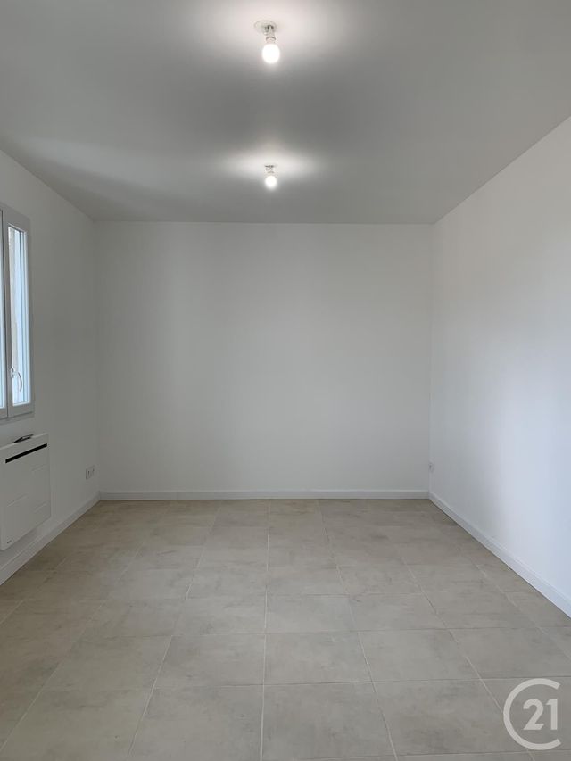 Appartement F3 &agrave; louer - 3 pi&egrave;ces - 47,15 m2 - Cabrieres - 34 - LANGUEDOC-ROUSSILLON