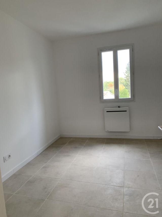 Appartement F3 &agrave; louer - 3 pi&egrave;ces - 47,15 m2 - Cabrieres - 34 - LANGUEDOC-ROUSSILLON