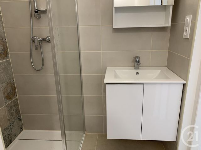 Appartement F3 &agrave; louer - 3 pi&egrave;ces - 47,15 m2 - Cabrieres - 34 - LANGUEDOC-ROUSSILLON