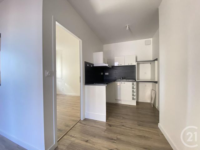 Appartement F2 &agrave; louer - 2 pi&egrave;ces - 33,76 m2 - St Felix De Lodez - 34 - LANGUEDOC-ROUSSILLON