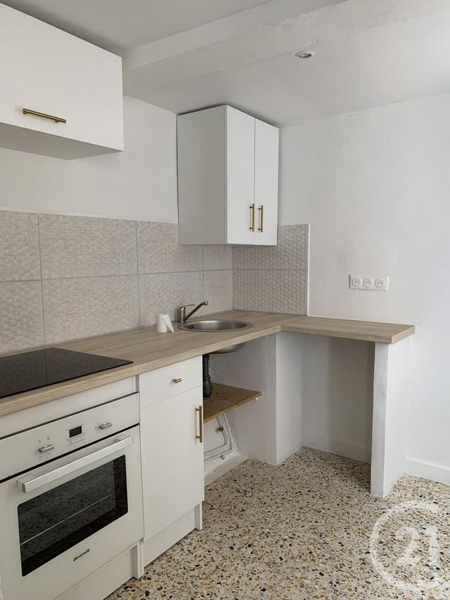 Maison &agrave; louer - 3 pi&egrave;ces - 54 m2 - Clermont L Herault - 34 - LANGUEDOC-ROUSSILLON