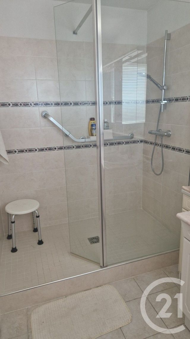 Appartement F4 &agrave; vendre - 4 pi&egrave;ces - 124 m2 - Frejus - 83 - PROVENCE-ALPES-COTE-D-AZUR