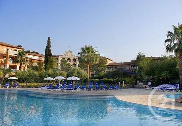 appartement - ROQUEBRUNE SUR ARGENS - 83