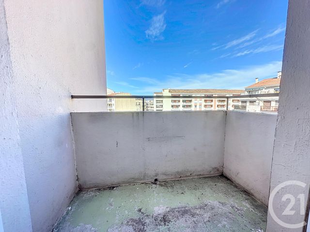 Appartement T3 à vendre - 3 pièces - 52,08 m2 - St Raphael - 83 - PROVENCE-ALPES-COTE-D-AZUR