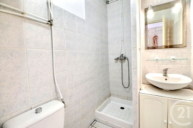 Appartement Studio &agrave; vendre - 1 pi&egrave;ce - 22,20 m2 - Frejus - 83 - PROVENCE-ALPES-COTE-D-AZUR