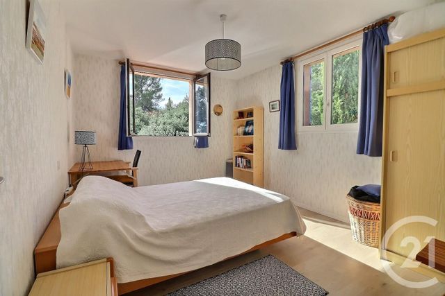 Maison à vendre - 6 pièces - 122,84 m2 - Roquebrune Sur Argens - 83 - PROVENCE-ALPES-COTE-D-AZUR