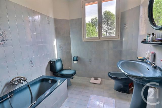 Maison à vendre - 6 pièces - 122,84 m2 - Roquebrune Sur Argens - 83 - PROVENCE-ALPES-COTE-D-AZUR