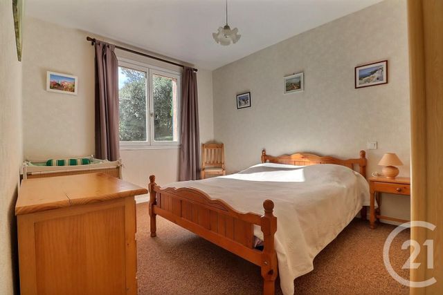 Maison à vendre - 6 pièces - 122,84 m2 - Roquebrune Sur Argens - 83 - PROVENCE-ALPES-COTE-D-AZUR