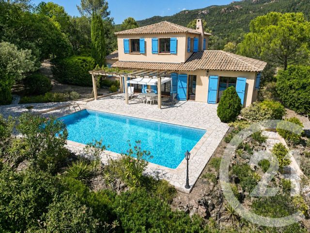 Maison &agrave; vendre - 6 pi&egrave;ces - 122,84 m2 - Roquebrune Sur Argens - 83 - PROVENCE-ALPES-COTE-D-AZUR