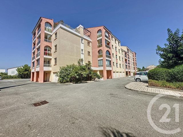 Appartement T2 à vendre - 2 pièces - 47,53 m2 - Frejus - 83 - PROVENCE-ALPES-COTE-D-AZUR