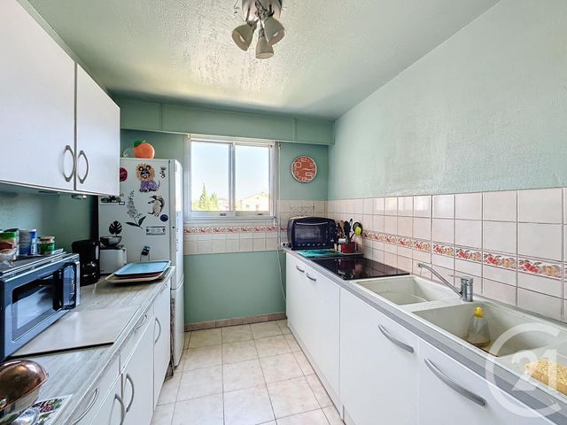 Appartement T2 à vendre - 2 pièces - 47,53 m2 - Frejus - 83 - PROVENCE-ALPES-COTE-D-AZUR