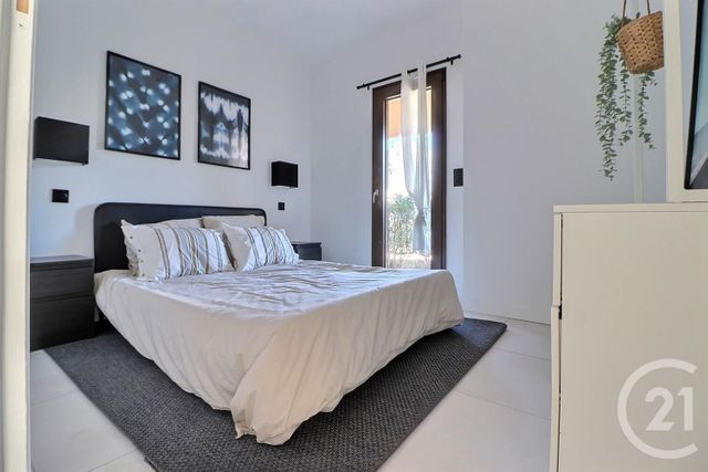 Appartement T3 &agrave; vendre - 3 pi&egrave;ces - 50 m2 - Frejus - 83 - PROVENCE-ALPES-COTE-D-AZUR