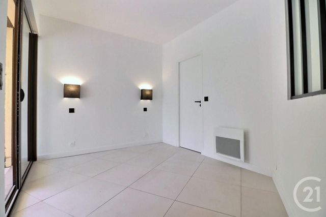Appartement T3 &agrave; vendre - 3 pi&egrave;ces - 42,58 m2 - Frejus - 83 - PROVENCE-ALPES-COTE-D-AZUR