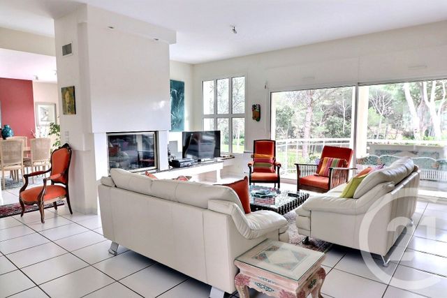 Maison &agrave; vendre - 7 pi&egrave;ces - 200 m2 - St Raphael - 83 - PROVENCE-ALPES-COTE-D-AZUR