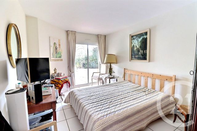 Maison &agrave; vendre - 7 pi&egrave;ces - 200 m2 - St Raphael - 83 - PROVENCE-ALPES-COTE-D-AZUR