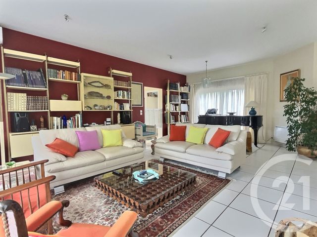 Maison &agrave; vendre - 7 pi&egrave;ces - 200 m2 - St Raphael - 83 - PROVENCE-ALPES-COTE-D-AZUR