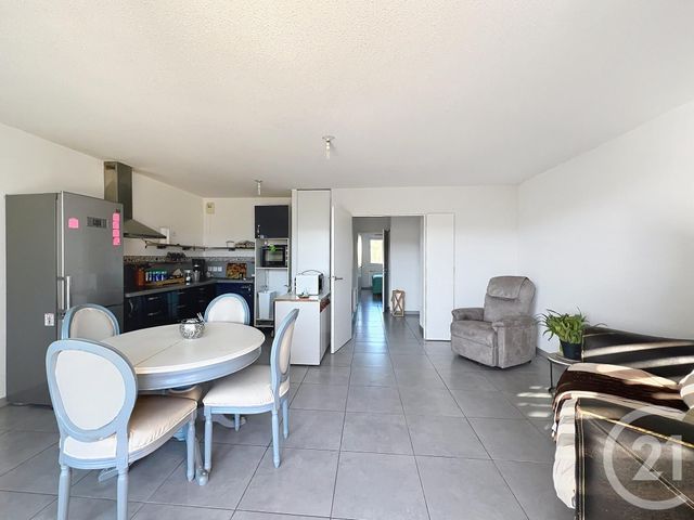 Appartement F3 &agrave; vendre - 3 pi&egrave;ces - 63,23 m2 - Frejus - 83 - PROVENCE-ALPES-COTE-D-AZUR